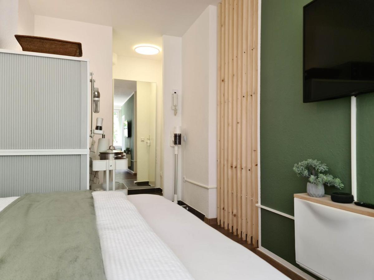 Schoene Ferienwohnung Im Zentrum Mit Self Check-In Und Free Wifi Essen Exteriér fotografie