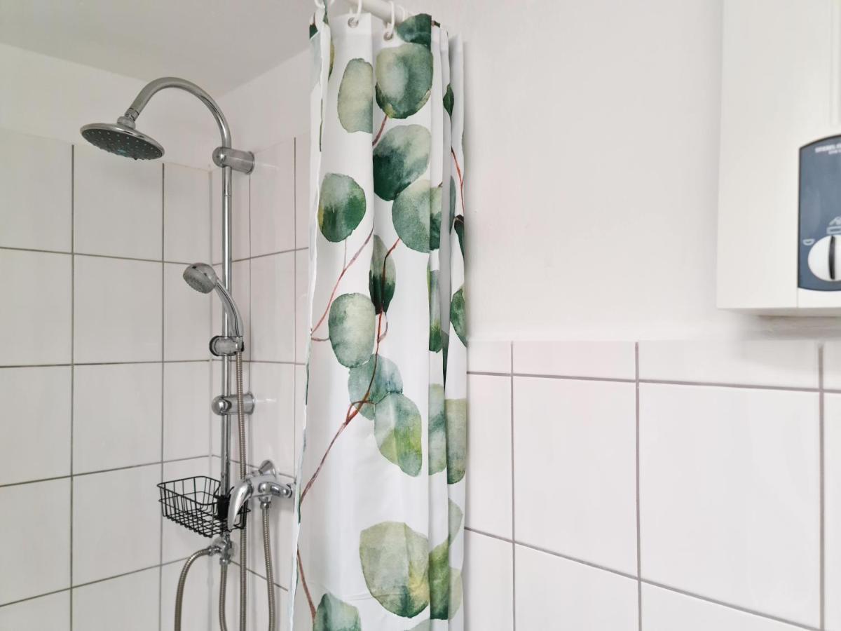 Schoene Ferienwohnung Im Zentrum Mit Self Check-In Und Free Wifi Essen Exteriér fotografie
