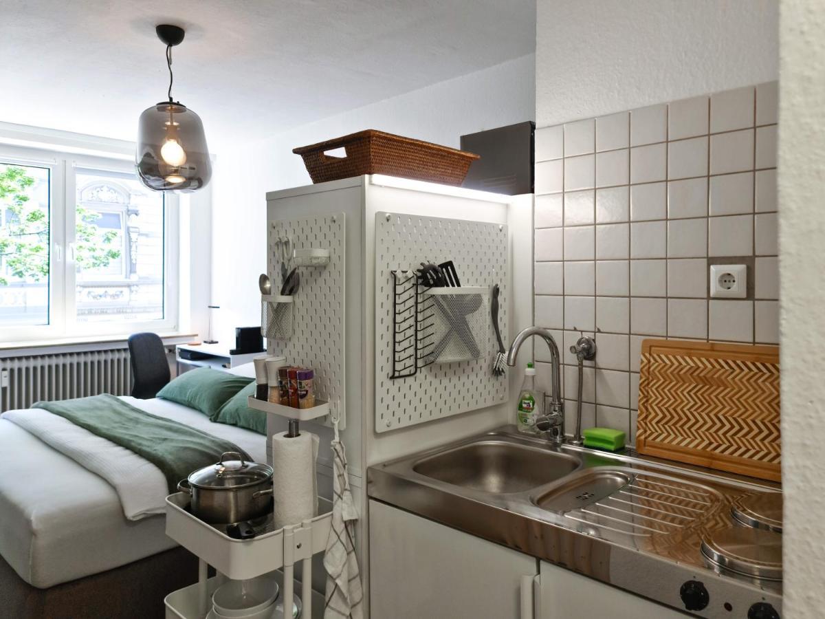 Schoene Ferienwohnung Im Zentrum Mit Self Check-In Und Free Wifi Essen Exteriér fotografie